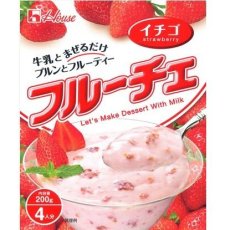 画像1: (ハウス)フルーチェ イチゴ 200g　【海外発送可】 | House Fruiche Strawberry 200 g - Just Add Milk Japanese Dessert (1)